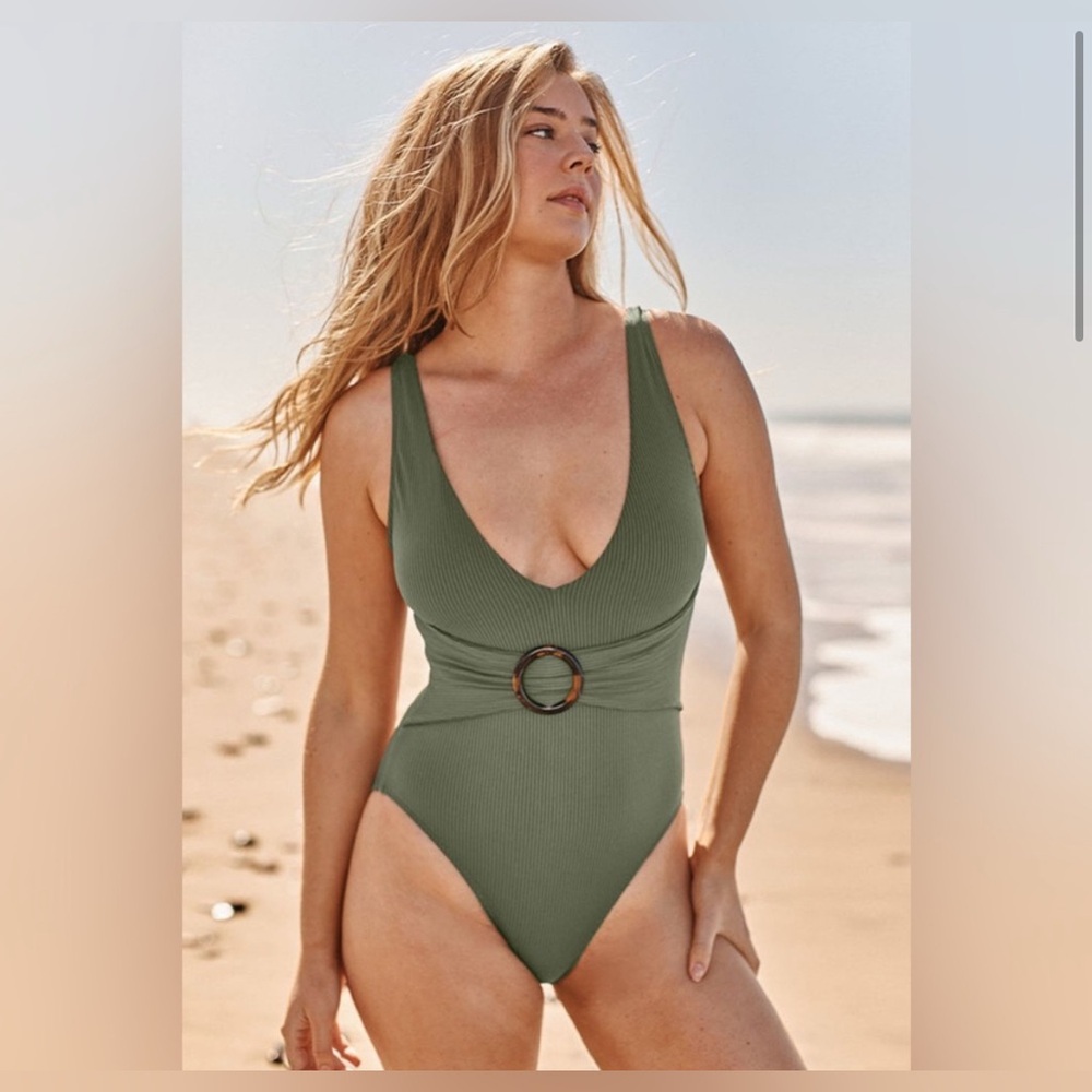 Summersalt Ribbed Belted Backflip in Green